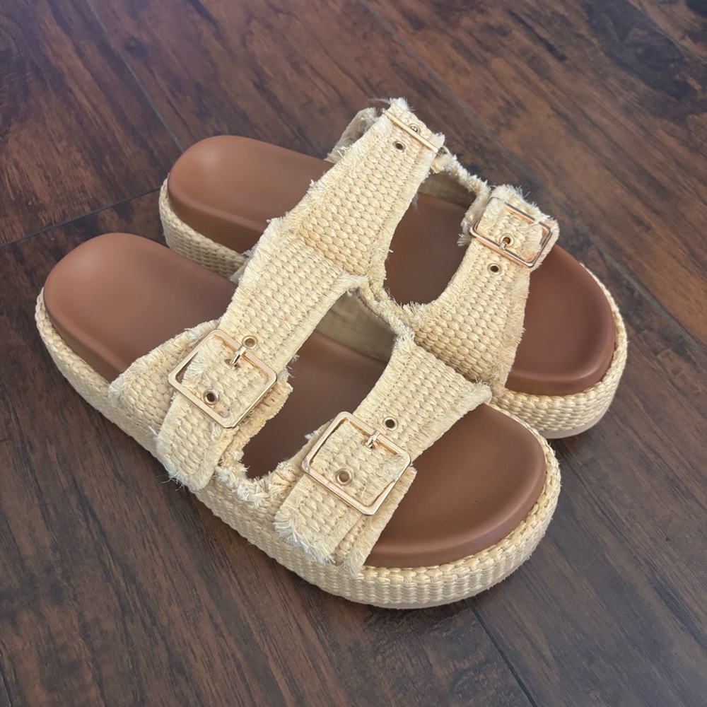 Women's Cream Buckle Sandals